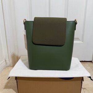 Gotta Bag Christie camera backpack in Olive vegan leather